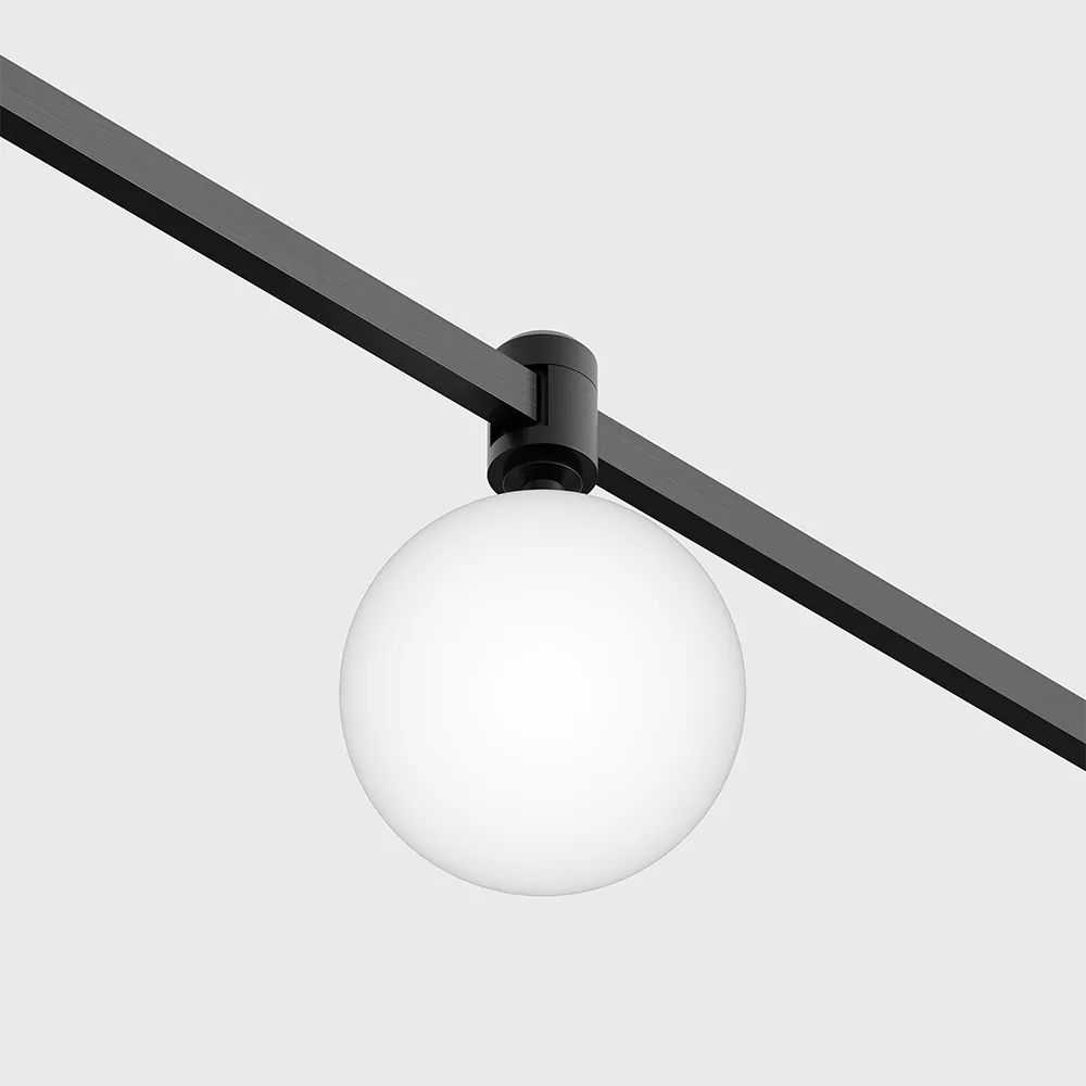 15.1001.4.930.BK_1 Track luminaire AIR_SFERA, D100mm, LED 4W, 3000K, 360°, 142Lm, CRI>90, 48V, DIM: DALI, 0-10V, IP20, opal, black color — изображение 1